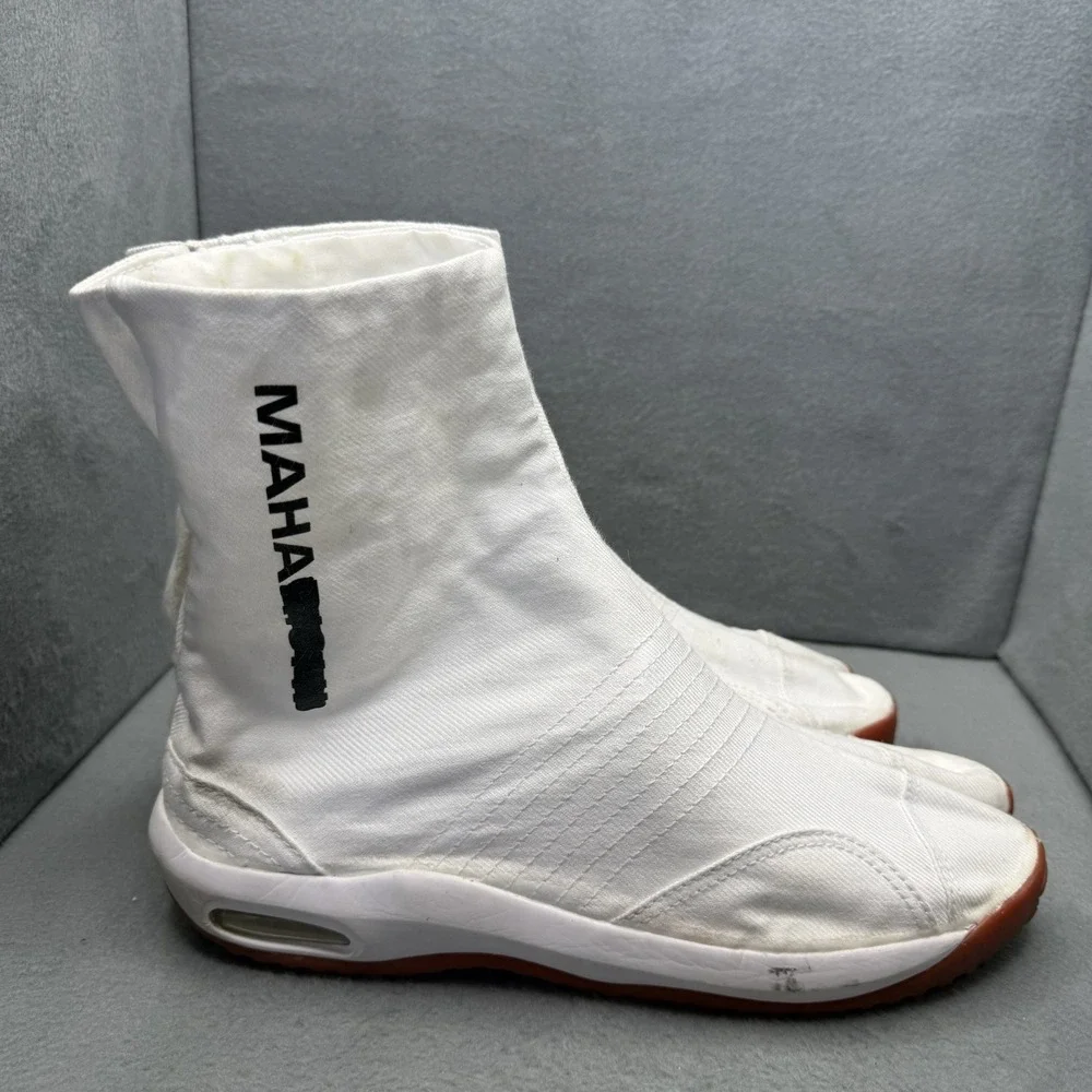 Maharishi Maha Tabi Men's Size 9 White Canvas Split Toe Ninja Boots Gum Sole